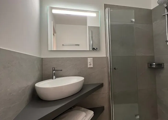 Bhome Serviced
